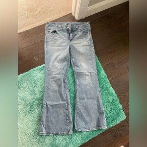 American Eagle Outfitters Light Blue Relaxed Jeans LOW RISE FLARE